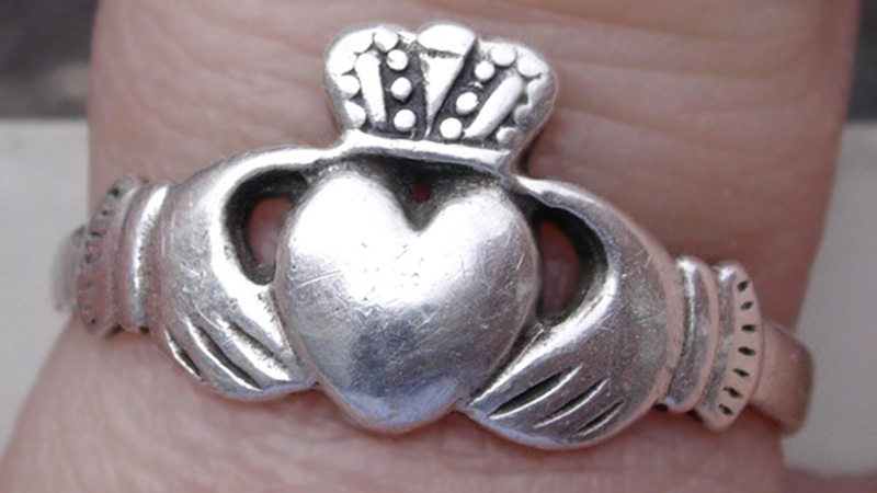 Claddagh Ring Ireland